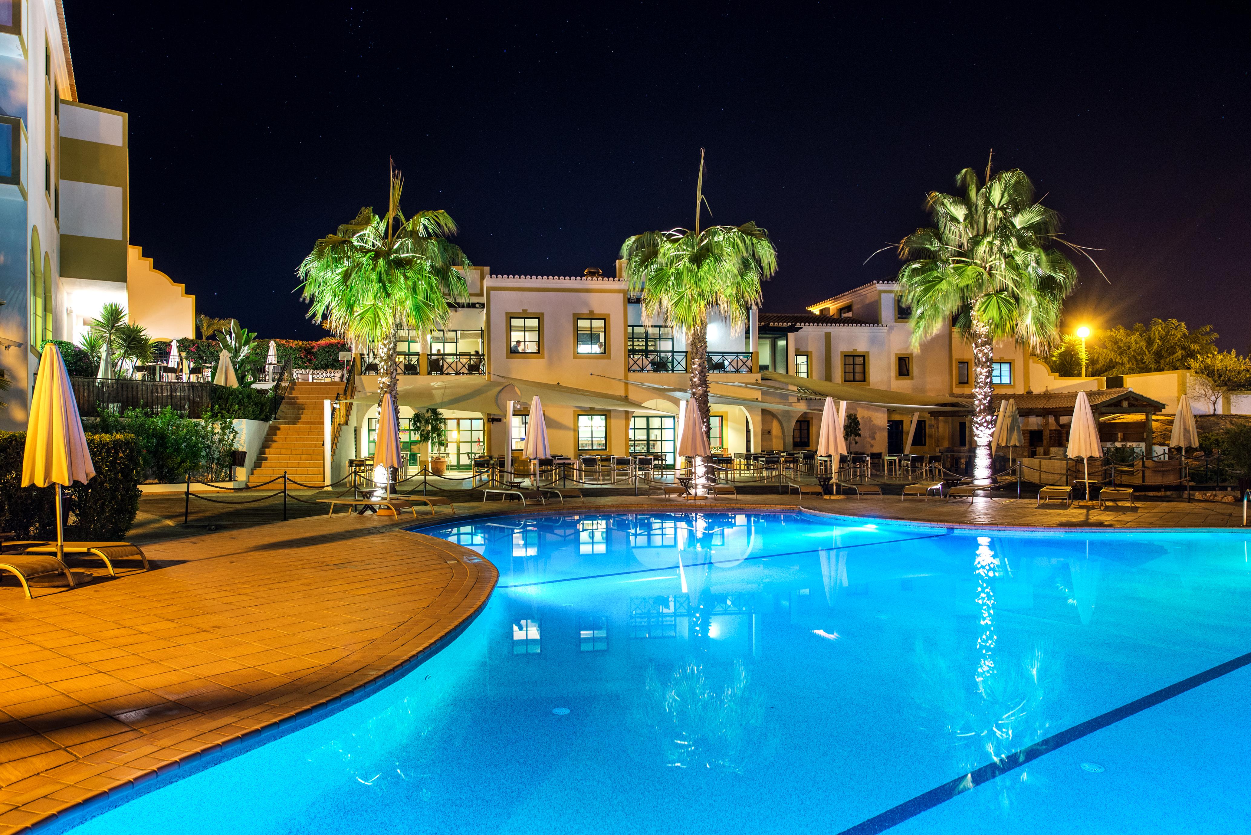 Vale D'El Rei Hotel & Villas Карвоейру Экстерьер фото